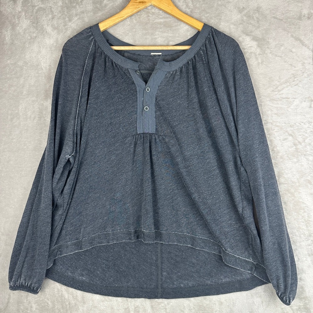 We The Free Charcoal Gray Acadia Henley Long Sleeve Top Womans Size S/M